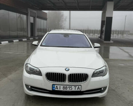 Белый БМВ 5 Серия, объемом двигателя 2.99 л и пробегом 267 тыс. км за 13799 $, фото 1 на Automoto.ua
