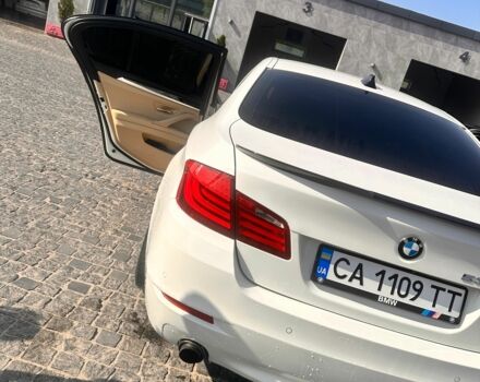 Белый БМВ 5 Серия, объемом двигателя 3 л и пробегом 250 тыс. км за 11500 $, фото 1 на Automoto.ua