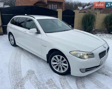 Білий БМВ 5 Серія, об'ємом двигуна 2 л та пробігом 233 тис. км за 14000 $, фото 1 на Automoto.ua