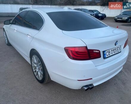Белый БМВ 5 Серия, объемом двигателя 2 л и пробегом 265 тыс. км за 12500 $, фото 1 на Automoto.ua