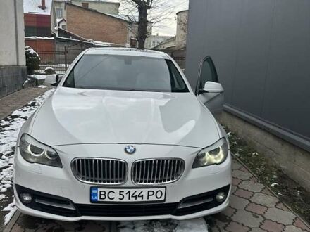 БМВ 5 Серия 2012 в Жовкве на Automoto.ua Белый БМВ 5 Серия, объемом двигателя 2.98 л и пробегом 245 тыс. км за 14000 $, фото 1 на Automoto.ua