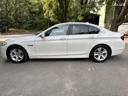 Белый БМВ 5 Серия, объемом двигателя 2 л и пробегом 186 тыс. км за 11950 $, фото 1 на Automoto.ua
