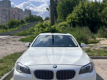 БМВ 5 Серия 2012 в Вышгороде на Automoto.ua Белый БМВ 5 Серия, объемом двигателя 2 л и пробегом 175 тыс. км за 15500 $, фото 1 на Automoto.ua
