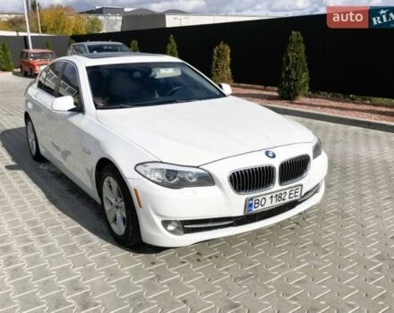 Білий БМВ 5 Серія, об'ємом двигуна 2 л та пробігом 173 тис. км за 12000 $, фото 1 на Automoto.ua