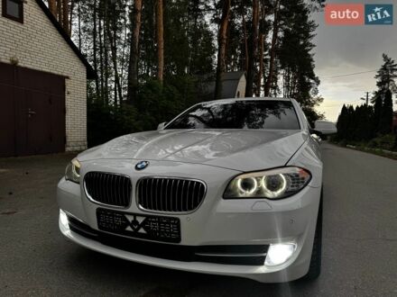 Белый БМВ 5 Серия, объемом двигателя 2 л и пробегом 220 тыс. км за 12000 $, фото 1 на Automoto.ua