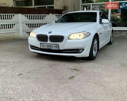 Белый БМВ 5 Серия, объемом двигателя 2 л и пробегом 255 тыс. км за 15000 $, фото 1 на Automoto.ua