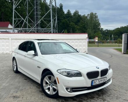 Белый БМВ 5 Серия, объемом двигателя 2 л и пробегом 260 тыс. км за 10000 $, фото 1 на Automoto.ua