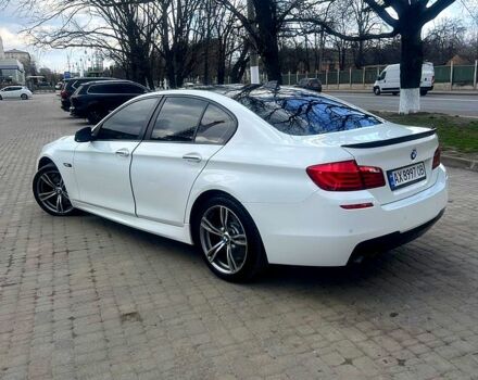 Білий БМВ 5 Серія, об'ємом двигуна 2 л та пробігом 240 тис. км за 11299 $, фото 1 на Automoto.ua