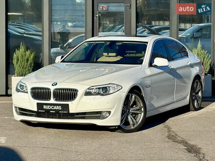 Белый БМВ 5 Серия, объемом двигателя 2 л и пробегом 257 тыс. км за 12900 $, фото 1 на Automoto.ua