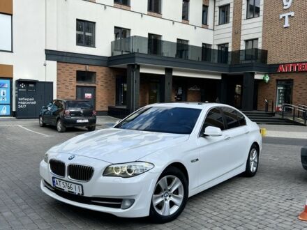 Білий БМВ 5 Серія, об'ємом двигуна 2 л та пробігом 213 тис. км за 11500 $, фото 1 на Automoto.ua