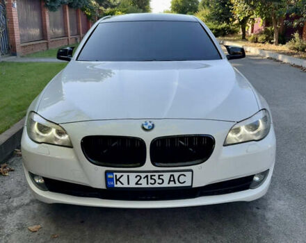 Белый БМВ 5 Серия, объемом двигателя 2 л и пробегом 240 тыс. км за 11500 $, фото 1 на Automoto.ua