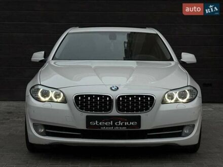 Білий БМВ 5 Серія, об'ємом двигуна 2 л та пробігом 228 тис. км за 12999 $, фото 1 на Automoto.ua