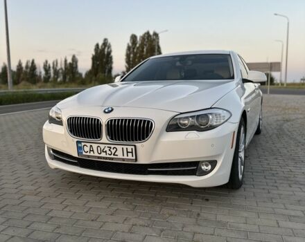 Білий БМВ 5 Серія, об'ємом двигуна 2 л та пробігом 235 тис. км за 12700 $, фото 1 на Automoto.ua