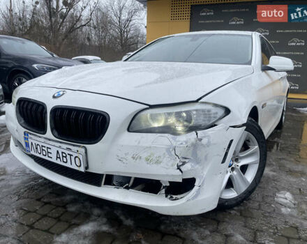 Белый БМВ 5 Серия, объемом двигателя 2 л и пробегом 230 тыс. км за 9500 $, фото 1 на Automoto.ua