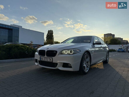 Белый БМВ 5 Серия, объемом двигателя 3 л и пробегом 212 тыс. км за 13900 $, фото 1 на Automoto.ua