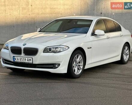 БМВ 5 Серия 2012 в Киеве на Automoto.ua Белый БМВ 5 Серия, объемом двигателя 2 л и пробегом 140 тыс. км за 15000 $, фото 1 на Automoto.ua