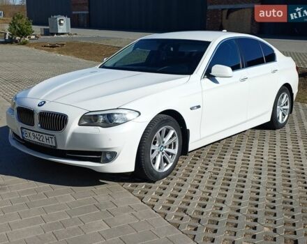 Белый БМВ 5 Серия, объемом двигателя 2 л и пробегом 153 тыс. км за 13800 $, фото 1 на Automoto.ua