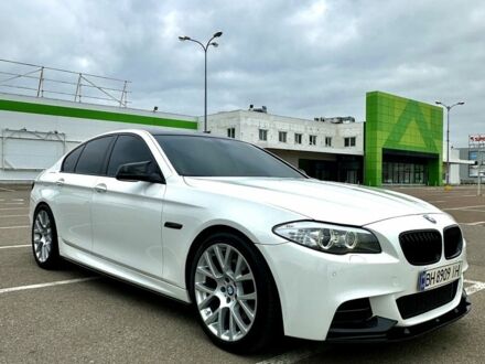 Белый БМВ 5 Серия, объемом двигателя 2 л и пробегом 124 тыс. км за 17500 $, фото 1 на Automoto.ua