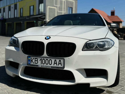 Білий БМВ 5 Серія, об'ємом двигуна 2.98 л та пробігом 282 тис. км за 16000 $, фото 1 на Automoto.ua