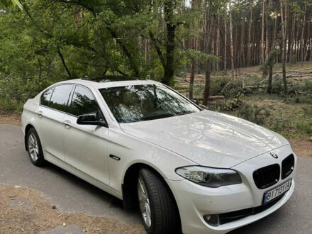 Белый БМВ 5 Серия, объемом двигателя 2 л и пробегом 196 тыс. км за 14300 $, фото 1 на Automoto.ua