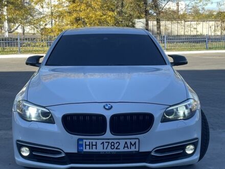 Белый БМВ 5 Серия, объемом двигателя 2 л и пробегом 229 тыс. км за 16400 $, фото 1 на Automoto.ua