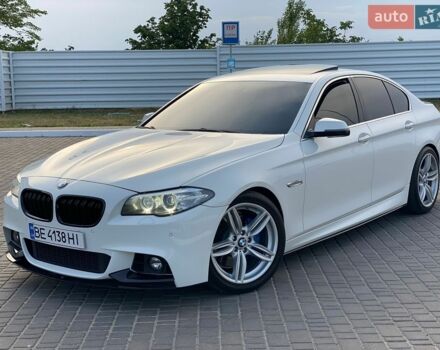 Белый БМВ 5 Серия, объемом двигателя 2.99 л и пробегом 335 тыс. км за 17000 $, фото 1 на Automoto.ua