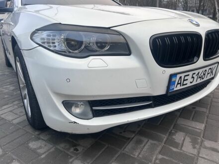 БМВ 5 Серия 2013 в Днепре (Днепропетровске) на Automoto.ua Белый БМВ 5 Серия, объемом двигателя 2 л и пробегом 205 тыс. км за 15300 $, фото 1 на Automoto.ua