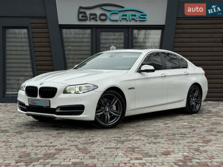 Белый БМВ 5 Серия, объемом двигателя 2.99 л и пробегом 255 тыс. км за 18500 $, фото 1 на Automoto.ua