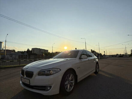 Білий БМВ 5 Серія, об'ємом двигуна 2 л та пробігом 147 тис. км за 14600 $, фото 1 на Automoto.ua
