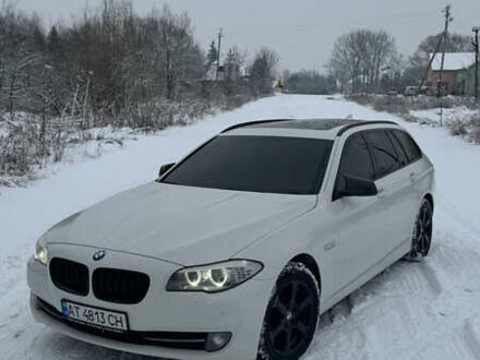Білий БМВ 5 Серія, об'ємом двигуна 2 л та пробігом 322 тис. км за 12000 $, фото 1 на Automoto.ua