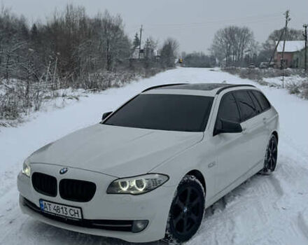 Белый БМВ 5 Серия, объемом двигателя 2 л и пробегом 322 тыс. км за 12000 $, фото 1 на Automoto.ua