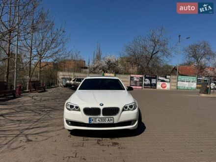 Белый БМВ 5 Серия, объемом двигателя 2 л и пробегом 149 тыс. км за 14600 $, фото 1 на Automoto.ua