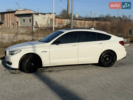 Белый БМВ 5 Серия, объемом двигателя 2.98 л и пробегом 220 тыс. км за 17000 $, фото 1 на Automoto.ua