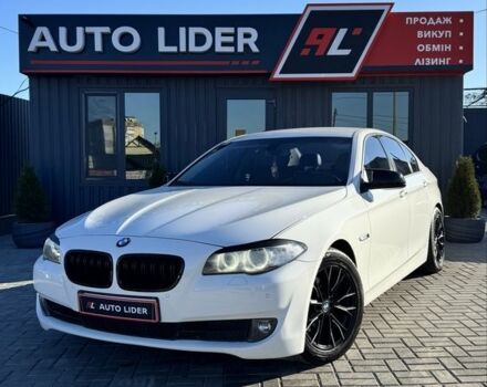 Білий БМВ 5 Серія, об'ємом двигуна 2 л та пробігом 271 тис. км за 13700 $, фото 1 на Automoto.ua