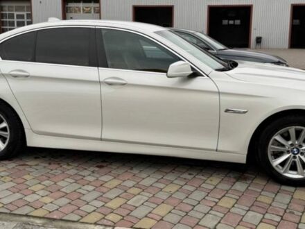 Білий БМВ 5 Серія, об'ємом двигуна 2 л та пробігом 290 тис. км за 14000 $, фото 1 на Automoto.ua