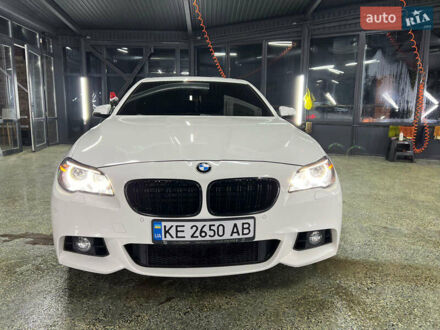 Белый БМВ 5 Серия, объемом двигателя 2.99 л и пробегом 161 тыс. км за 23500 $, фото 1 на Automoto.ua