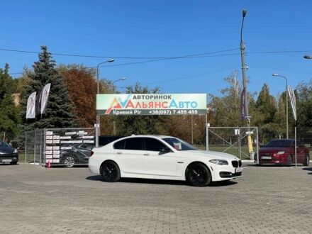 БМВ 5 Серия 2014 в Кривом Роге на Automoto.ua Белый БМВ 5 Серия, объемом двигателя 2 л и пробегом 97 тыс. км за 16500 $, фото 1 на Automoto.ua