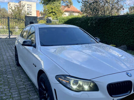 Білий БМВ 5 Серія, об'ємом двигуна 2.99 л та пробігом 302 тис. км за 21000 $, фото 1 на Automoto.ua