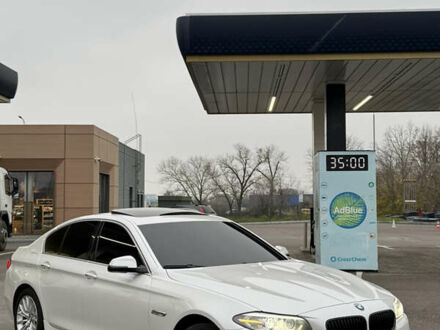 Белый БМВ 5 Серия, объемом двигателя 2 л и пробегом 136 тыс. км за 13950 $, фото 1 на Automoto.ua