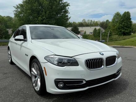 Белый БМВ 5 Серия, объемом двигателя 3 л и пробегом 89 тыс. км за 7200 $, фото 1 на Automoto.ua