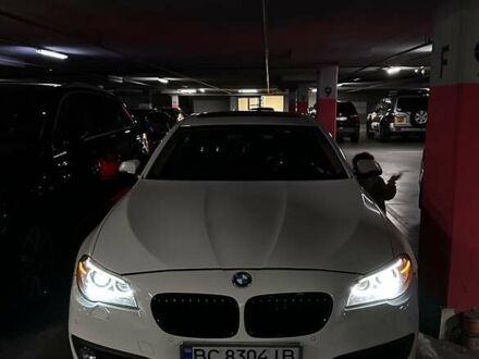Білий БМВ 5 Серія, об'ємом двигуна 2 л та пробігом 130 тис. км за 16000 $, фото 1 на Automoto.ua