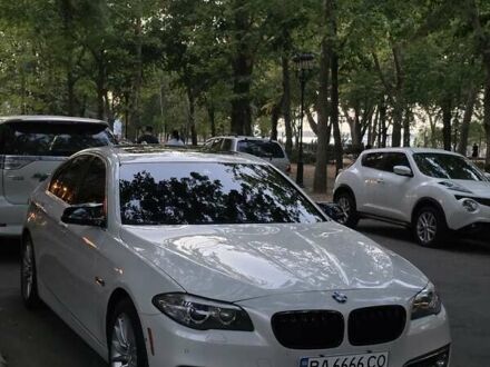 Білий БМВ 5 Серія, об'ємом двигуна 2 л та пробігом 120 тис. км за 17200 $, фото 1 на Automoto.ua