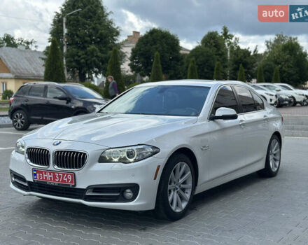 Белый БМВ 5 Серия, объемом двигателя 3 л и пробегом 293 тыс. км за 16990 $, фото 1 на Automoto.ua