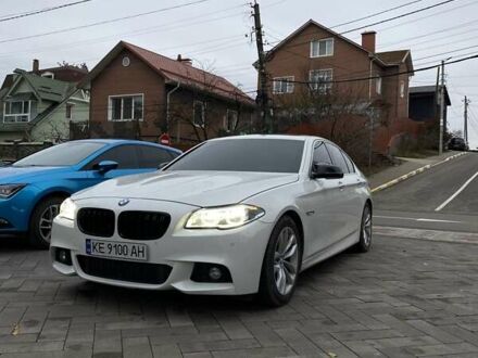 Белый БМВ 5 Серия, объемом двигателя 2 л и пробегом 200 тыс. км за 16800 $, фото 1 на Automoto.ua