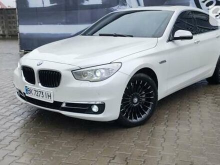 Белый БМВ 5 Серия, объемом двигателя 2.98 л и пробегом 121 тыс. км за 18500 $, фото 1 на Automoto.ua