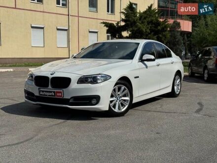 БМВ 5 Серия 2015 в Запорожье на Automoto.ua Белый БМВ 5 Серия, объемом двигателя 2 л и пробегом 166 тыс. км за 14490 $, фото 1 на Automoto.ua