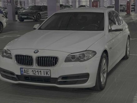 Білий БМВ 5 Серія, об'ємом двигуна 2 л та пробігом 293 тис. км за 11941 $, фото 1 на Automoto.ua