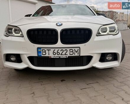 Белый БМВ 5 Серия, объемом двигателя 2.99 л и пробегом 208 тыс. км за 22300 $, фото 1 на Automoto.ua