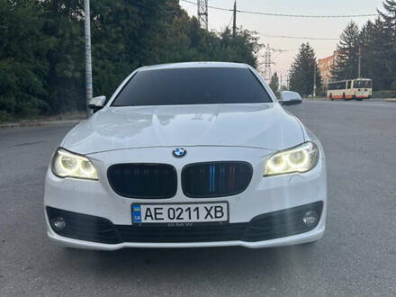 БМВ 5 Серия 2015 в Кривом Роге на Automoto.ua Белый БМВ 5 Серия, объемом двигателя 2 л и пробегом 127 тыс. км за 24500 $, фото 1 на Automoto.ua