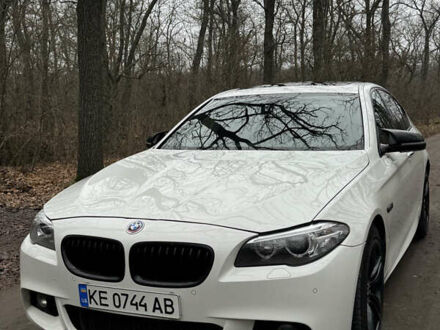 Білий БМВ 5 Серія, об'ємом двигуна 3 л та пробігом 144 тис. км за 19000 $, фото 1 на Automoto.ua